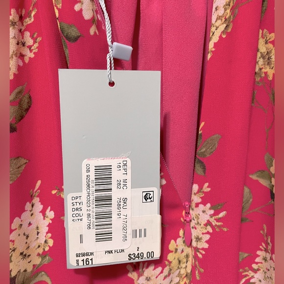 NWT ANTONIO MELANI Manila
Floral Print Rosette Sleeveless V-
Neck Maxi Dress - Picture 8 of 8